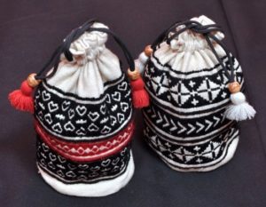 Bucket Bag with Toda embroidery 