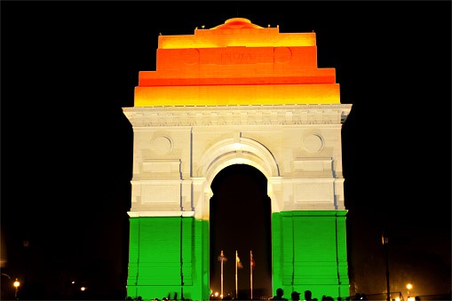  https://www.istockphoto.com/photo/india-gate-lit-with-tricolor-gm672288354-123125745
